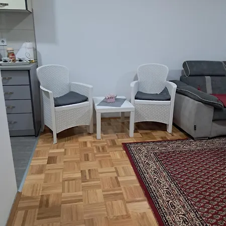 Apartment Jaca Tuzla